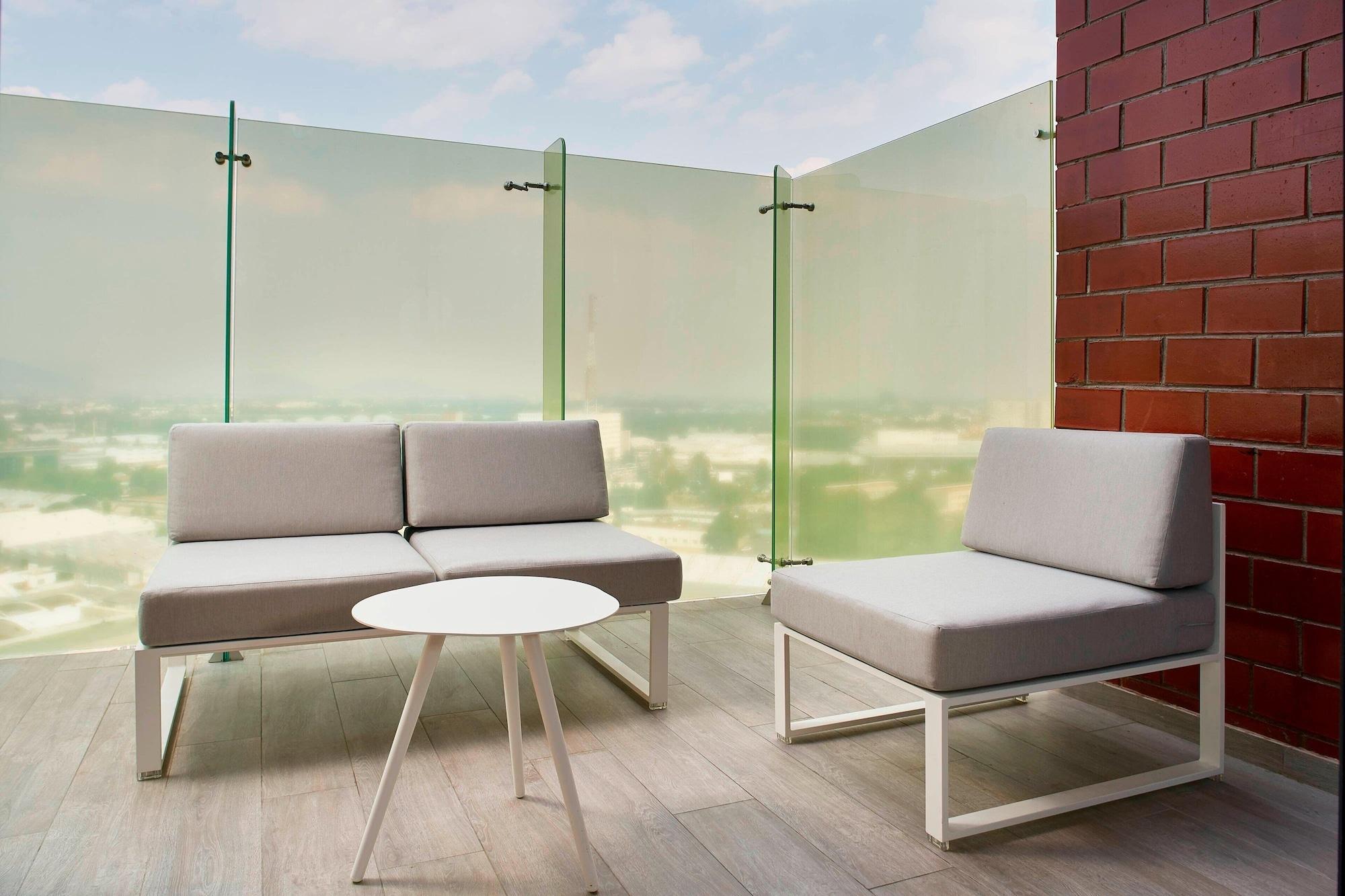Courtyard By Marriott Mexico City Toreo Εξωτερικό φωτογραφία